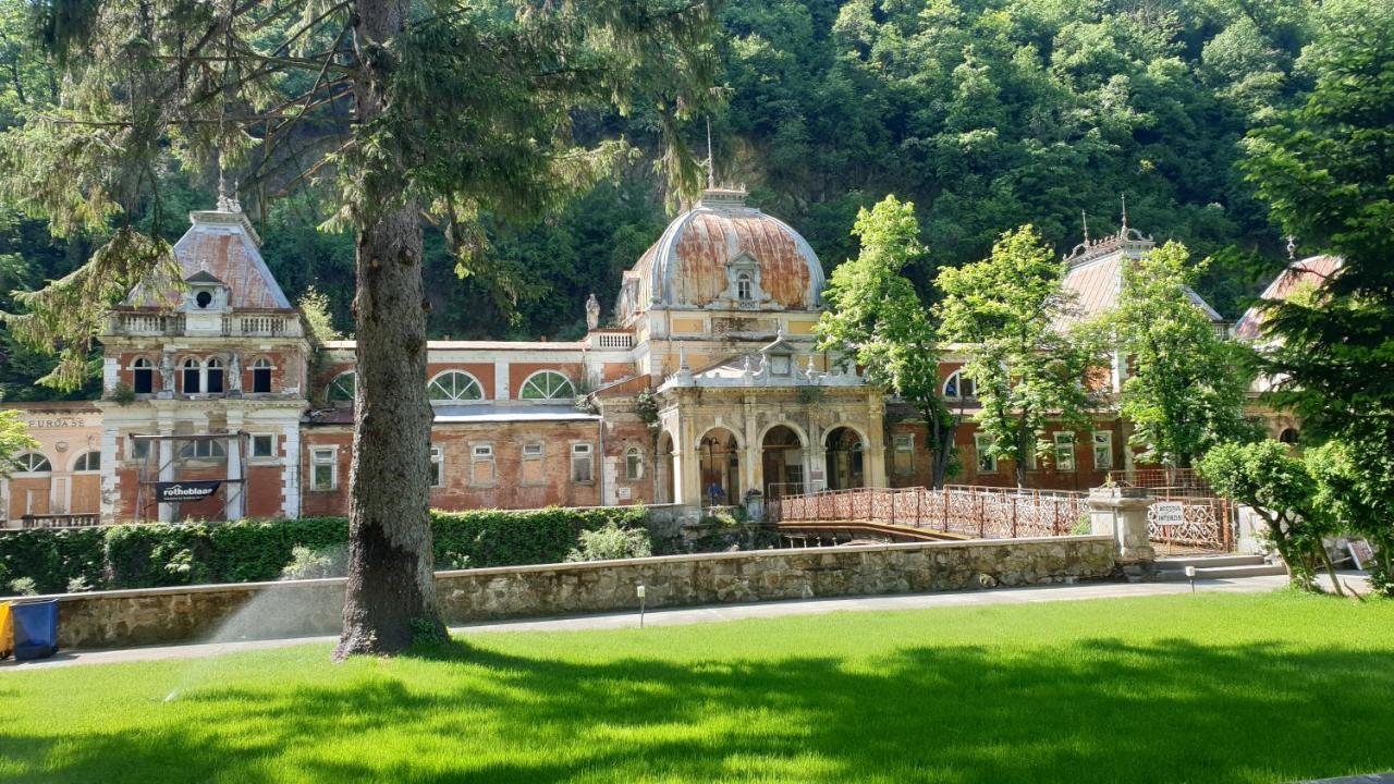 Casa Arion Lägenhet Băile Herculane Exteriör bild